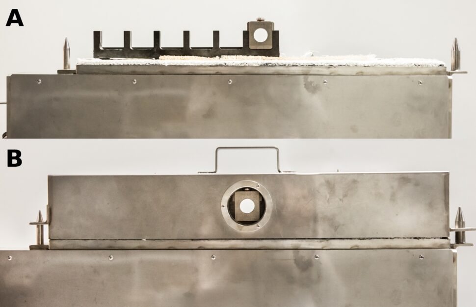 EQ SANS instrument - 330 °C furnace. Ti sample cell in a sample position (A)without the lid (B) with the lid