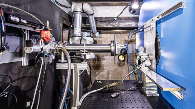 Extended Q-Range Small-Angle Neutron Scattering Diffractomete EQ-SANS BL-6 SNS