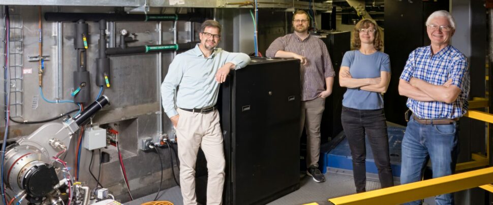 SEQUOIA | BL-17 | SNS instrument team